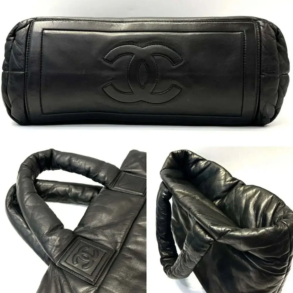 CHANEL Lambskin Leather Tote Bag - Picture 4 of 6